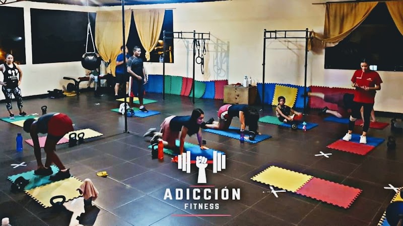 Adicción Fitness Lzc