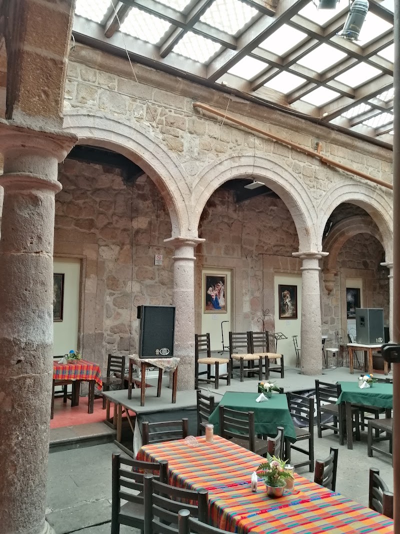 Restaurante-Bar Café del Olmo Siglo XXI