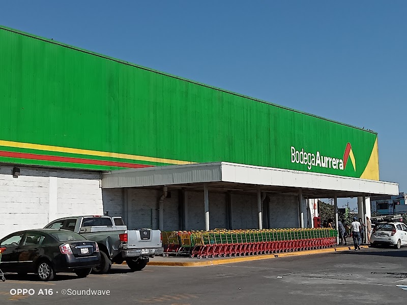 Bodega Aurrera Cd. Lázaro Cárdenas - Imagen 1