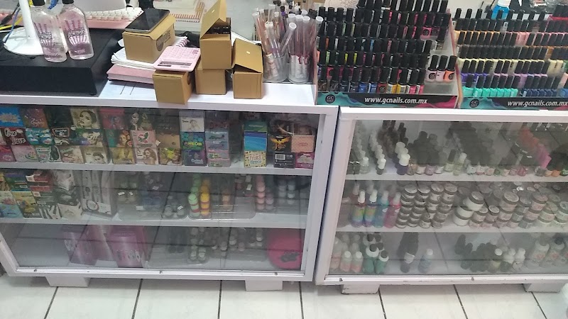 Stefis Nails - Imagen 1