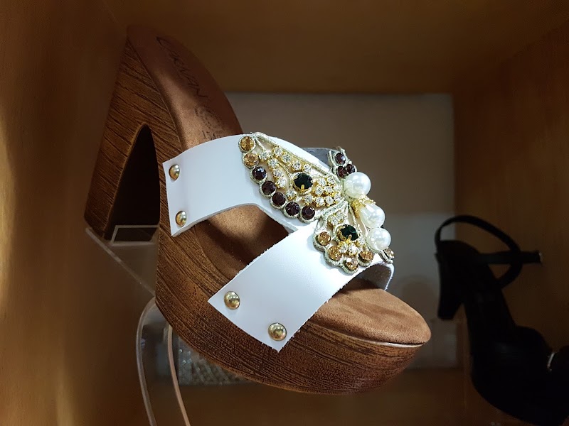 ZAPATOS LUCY Zapatos Finos de Piel - Imagen 1