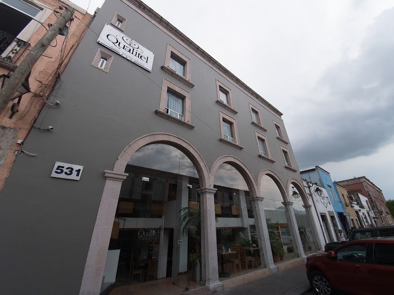 Hotel Qualitel Centro Histórico Morelia - Imagen 1