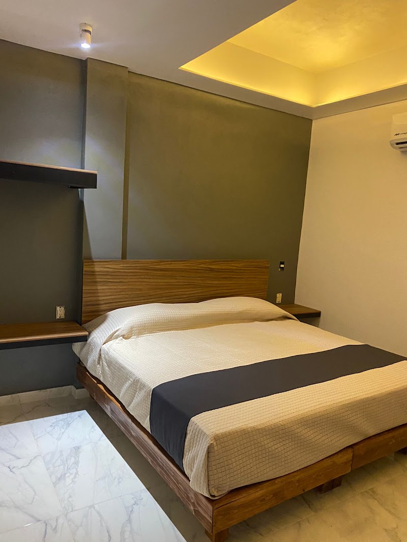 HOTEL CAMELINAS EXPRESS - Imagen 1