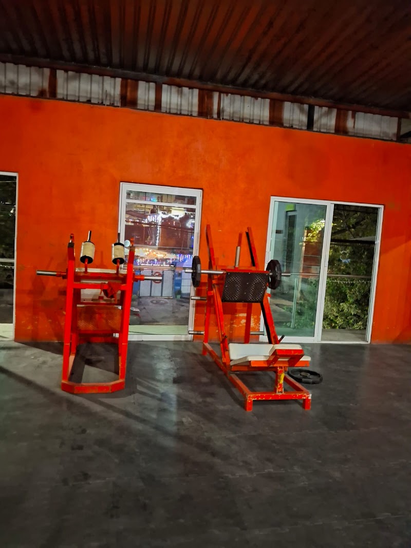 Gimnasio Chamú - Imagen 1