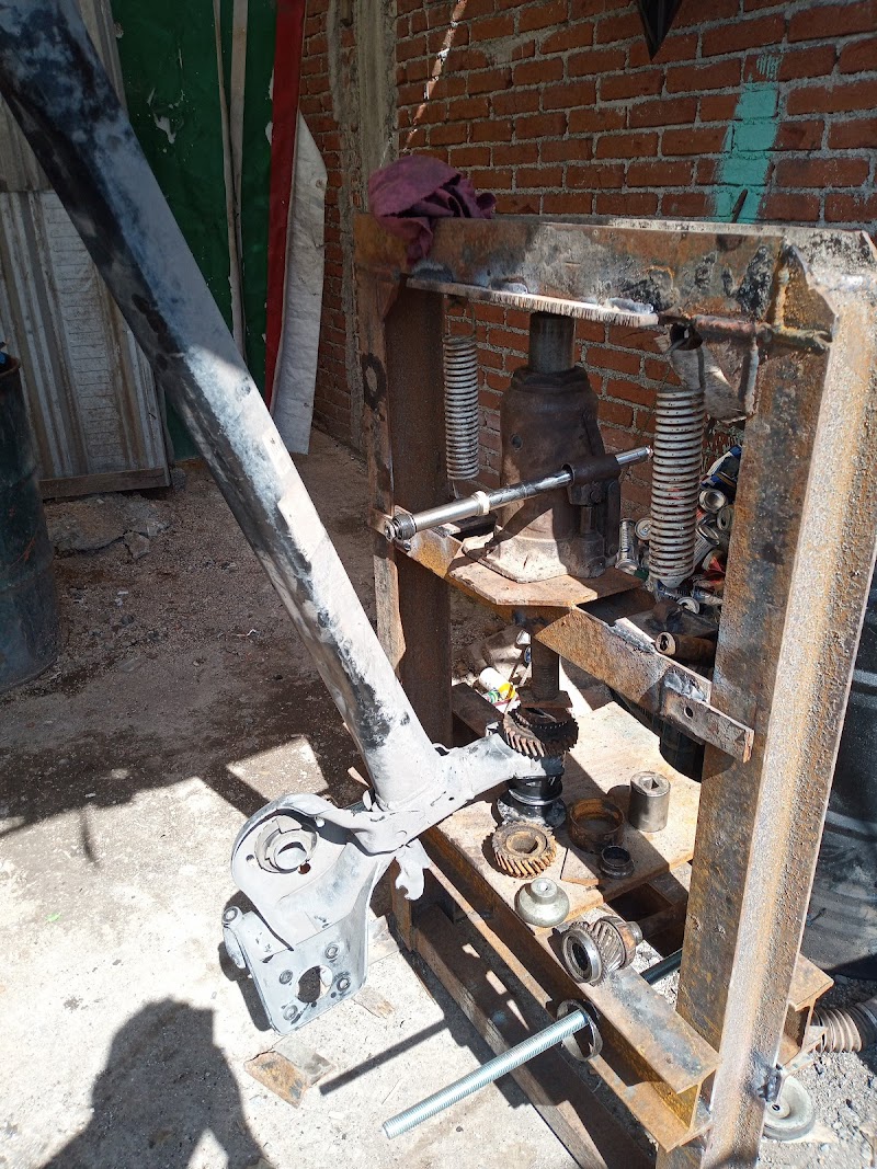 Taller, lago I - Imagen 1