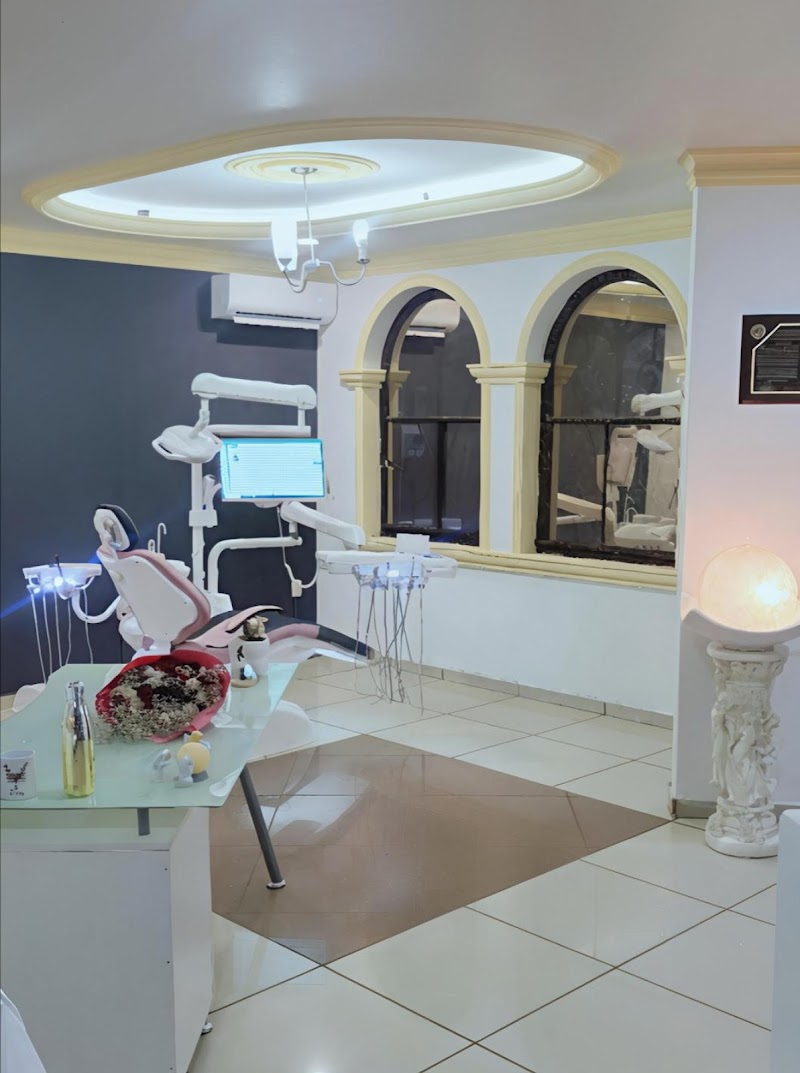 Lumina Dent Studio