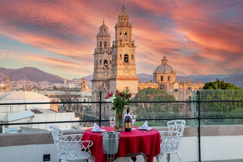 Hotel Alameda Morelia, Centro Histórico