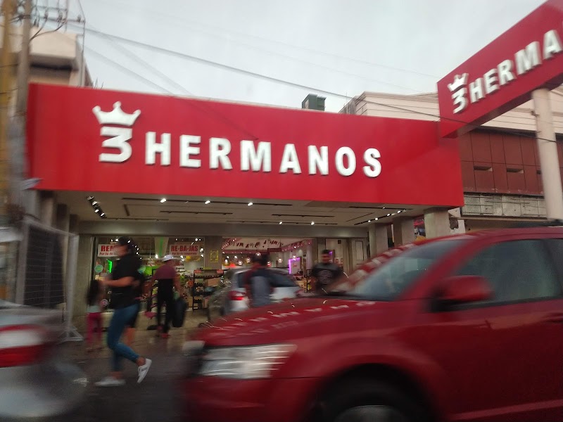 Zapatería 3 Hermanos - Imagen 1