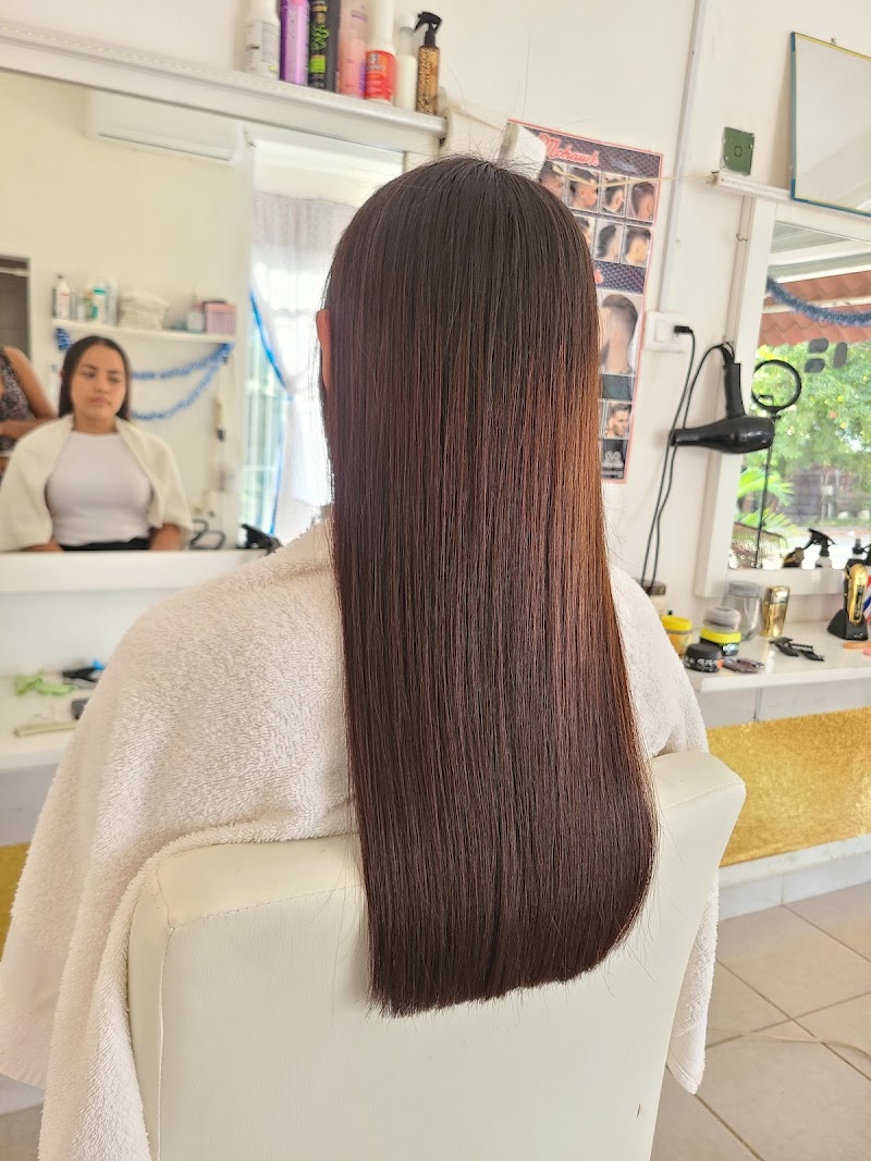 Salon de belleza y Peluqueria~Julie Dm