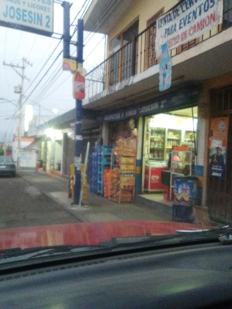 Abarrotes, Vinos y Licores Los Güeros - Imagen 1