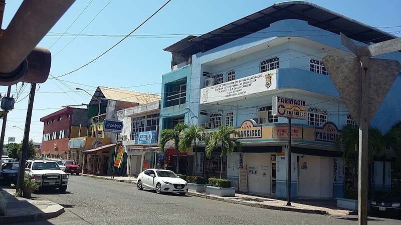 Farmacia San Francisco - Imagen 1