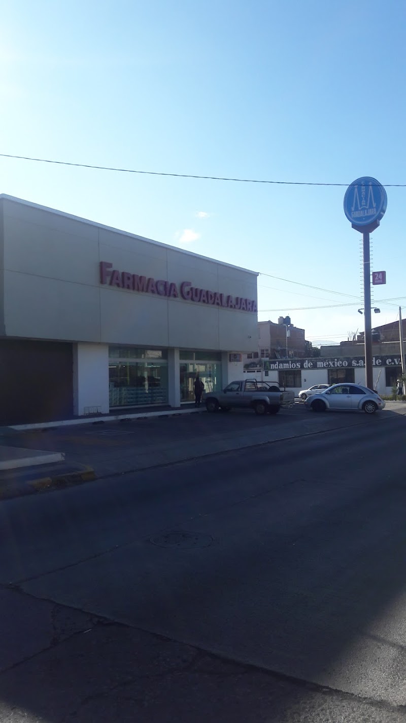 Farmacia Guadalajara col industrial