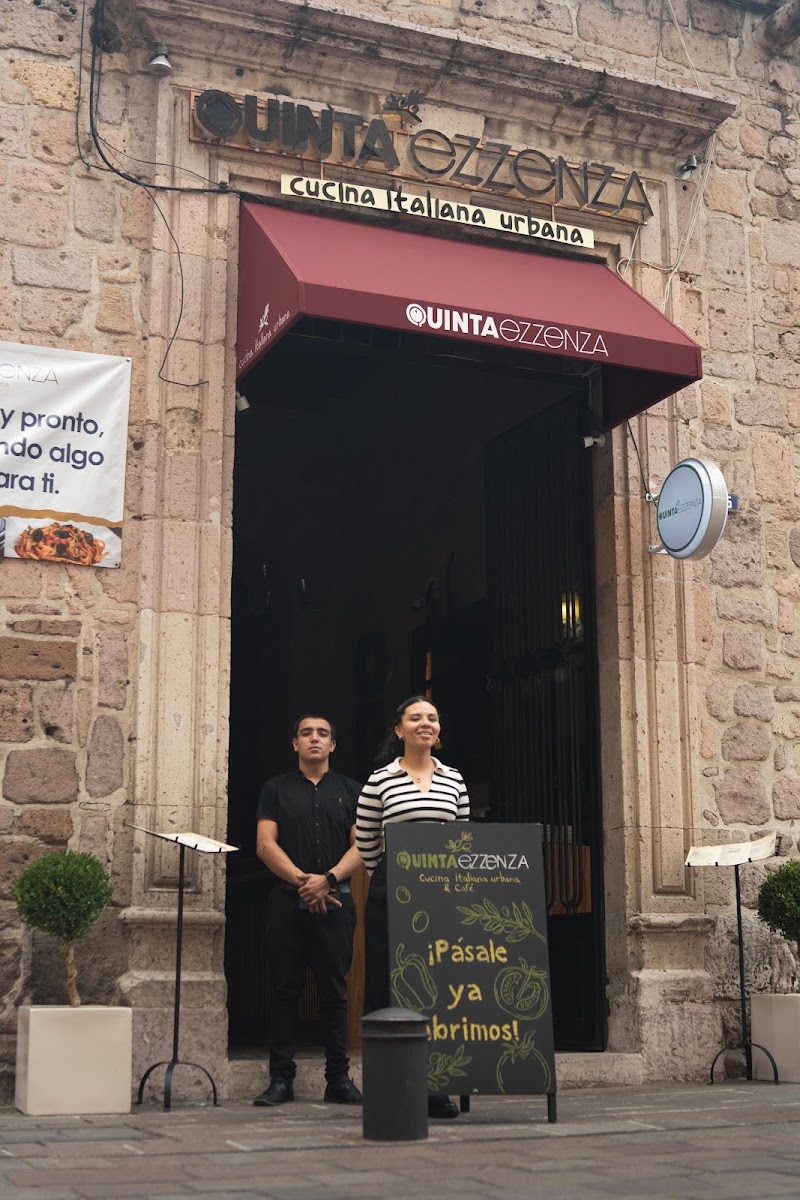 Quinta Ezzenza - Imagen 1