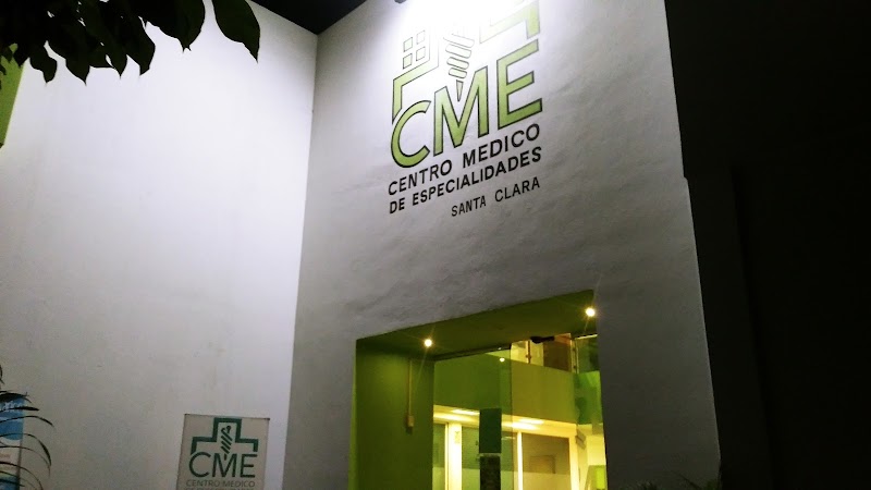 CENTRO MÉDICO DE ESPECIALIDADES SANTA CLARA - Imagen 1