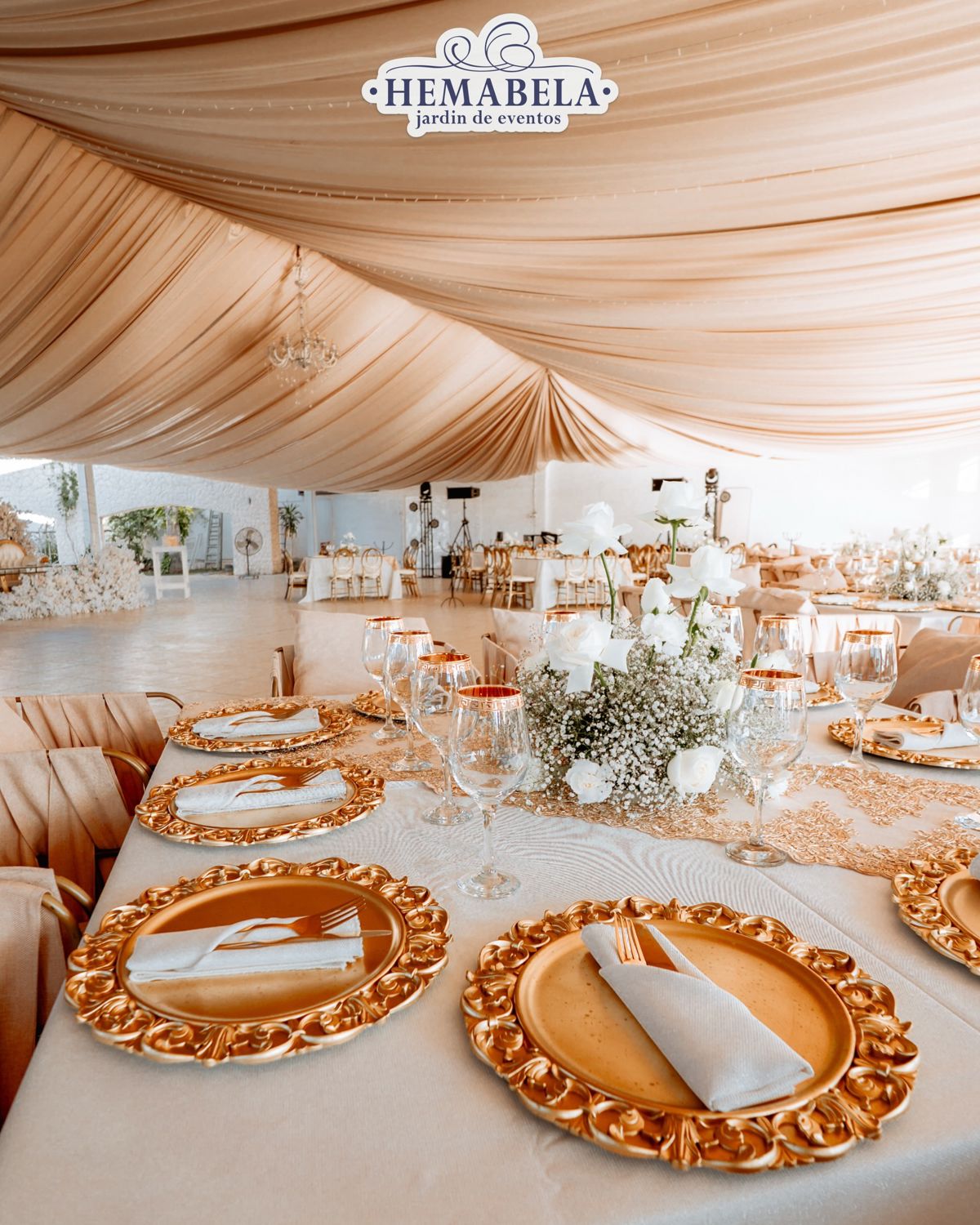 BODA S & R